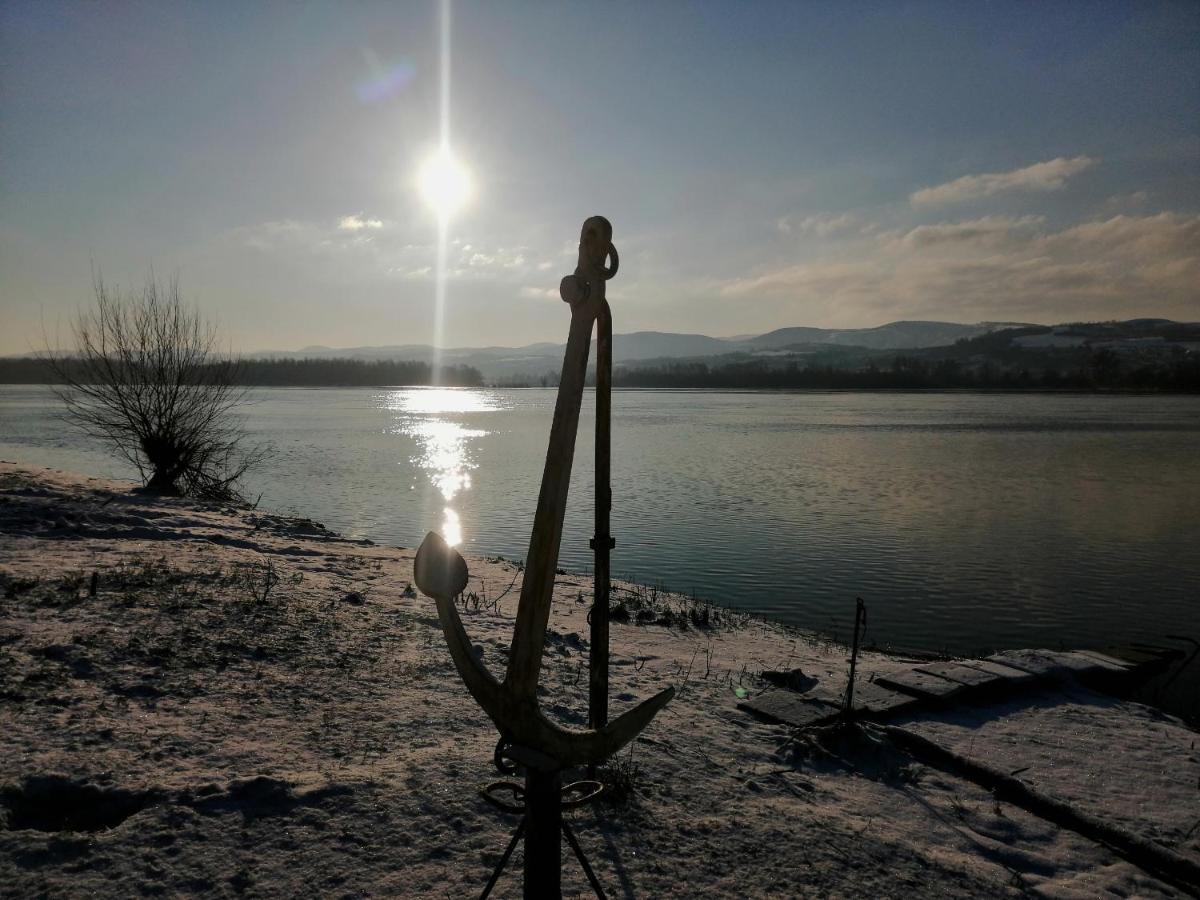 Captain'S House By The Danube River Cerevic Buitenkant foto